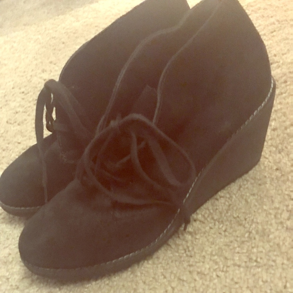 Aldo wedge ankle booties